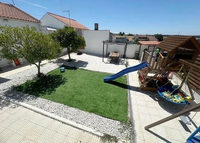 Santinho House - Com Carregador De Carros Electricos