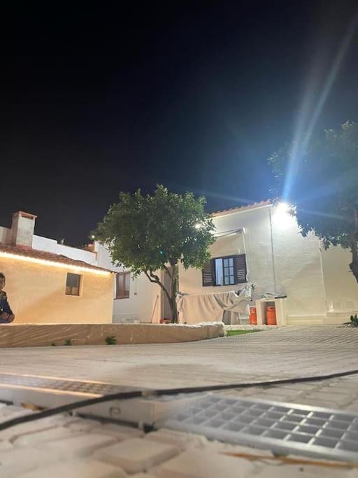 Santinho House - Com Carregador De Carros Electricos Holiday home